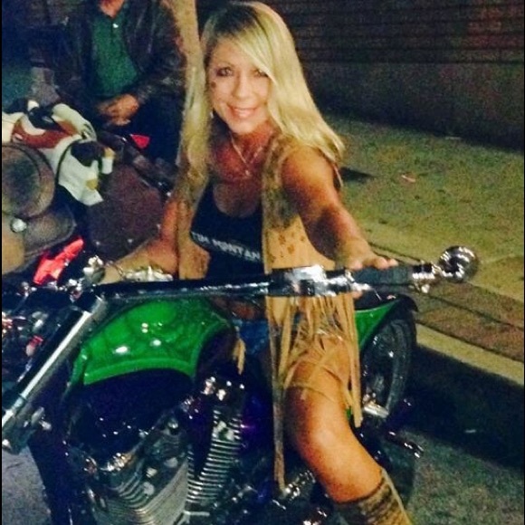 Meet your Posher, Diana - Picture 1 of 1